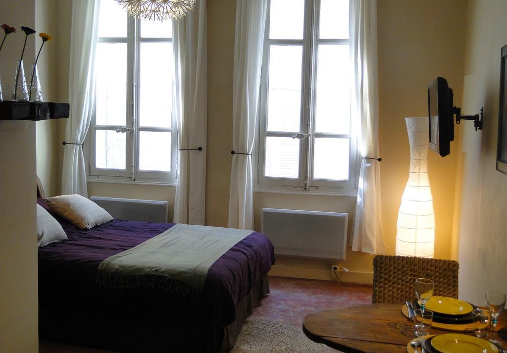 Les Remparts Apartment Авиньон Екстериор снимка